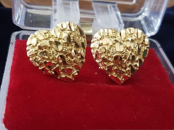 Solid 10 K gold heart nugget earrings - Image 2