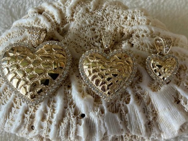 Solid 10 k gold Heart-nugget pendant. - Image 2