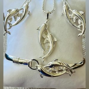 Sterling silver(925) dolphins set.