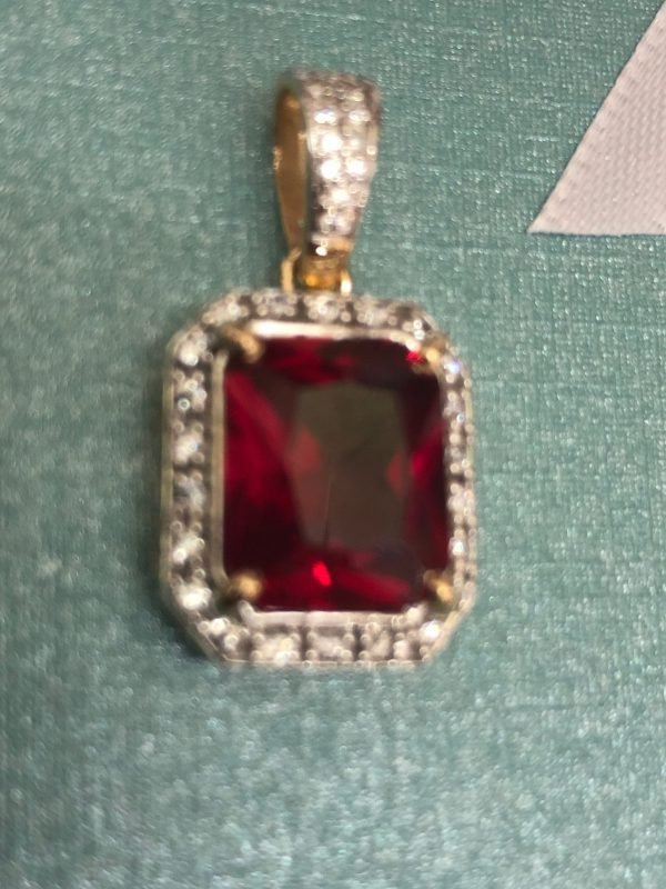 Solid 14 k gold Ruby pendant 5.1 gram. - Image 2