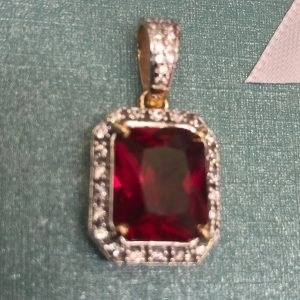 Solid 14 k gold Ruby pendant 5.1 gram.
