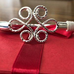 sterling silver(925) flower bracelet.