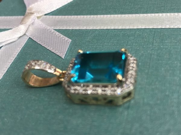 Solid 14 k gold Aquamarine Stones pendant 4.6 gram. - Image 2